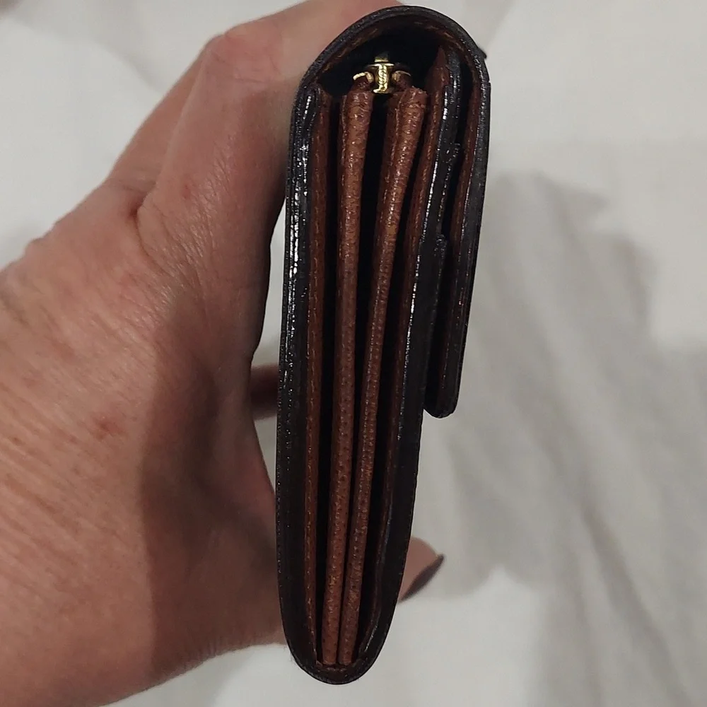 Authentic Louis Vuitton Long Monogram Sara Wallet